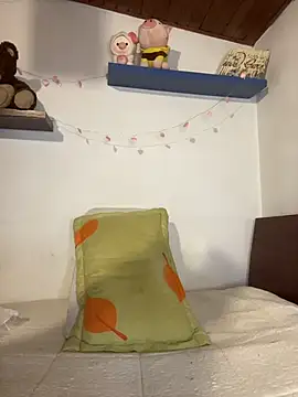 Snapshot of Cami_Blossom chatting on February 28, 11:10 am Cami Blossom online show from February 28, 11:10 am