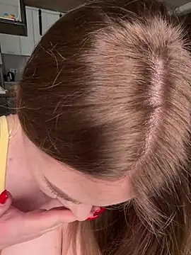 bonnie boobies online show from May 5, 8:01 pm