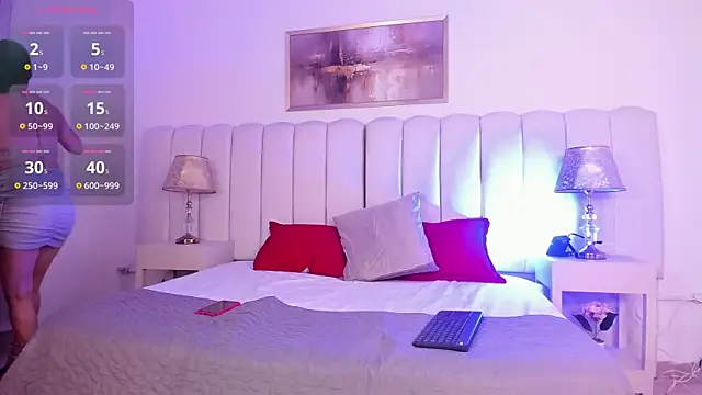 Paulina johns online show from February 17, 5:43 pm