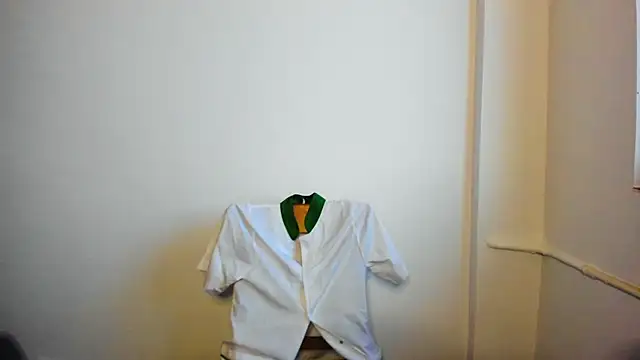 Imperfect me online show from February 18, 3:52 pm