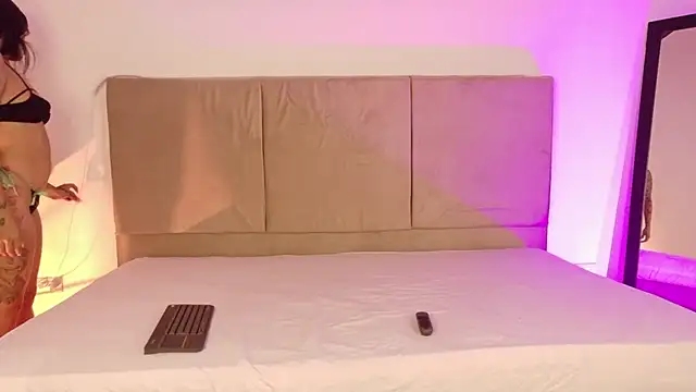 AlexLamunequita online show from February 21, 10:56 pm