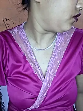 Snapshot of Nency_Love143 chatting on June 7, 6:46 pm Nency Love143 online show from June 7, 6:46 pm