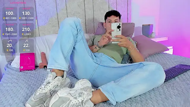 Daniel Evans1 online show from February 20, 11:28 pm