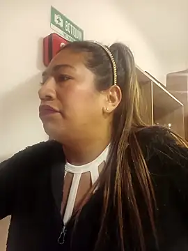 eva vidal  online show from May 26, 11:47 pm