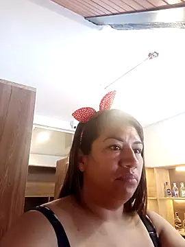 eva vidal  online show from May 13, 5:42 pm