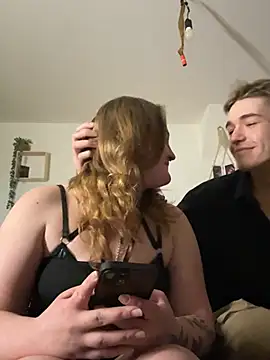 Snapshot of Maryjane-Spidermann chatting on February 11, 7:36 pm Maryjane-Spidermann online show from February 11, 7:36 pm