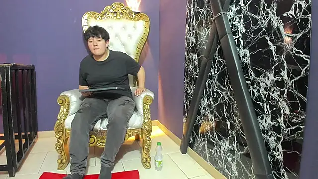 Gaia n Nix online show from March 4, 8:27 pm