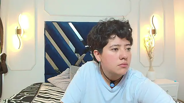 Gaia n Nix online show from March 15, 5:53 pm