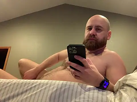 themountainbearmx online show from March 5, 8:55 am