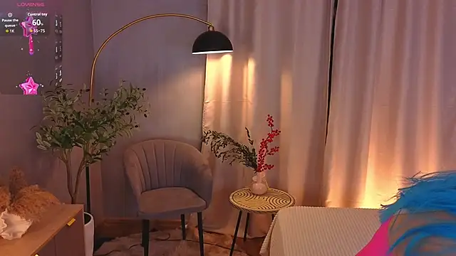 Snapshot of TomieFern_ chatting on February 17, 3:31 pm TomieFern online show from February 17, 3:31 pm