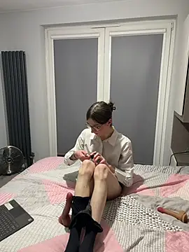 tgirl lilyy online show from February 11, 8:31 pm