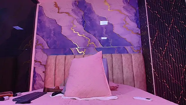 vale rioss online show from April 12, 7:17 pm