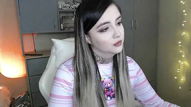 Rin Tozier online show from February 23, 12:45 am