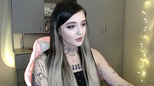 Rin Tozier online show from February 16, 12:09 am