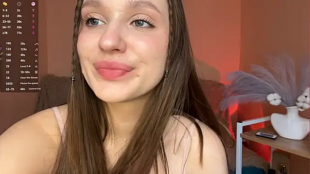 LilliHudons online show from February 16, 9:19 am