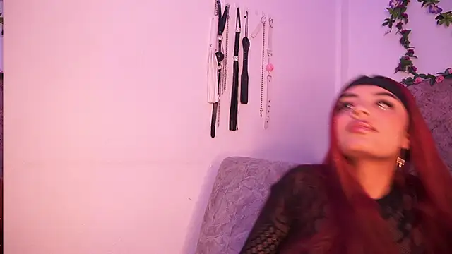 TiffanySander online show from February 17, 2:42 am