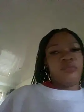 SexyScarlet22 online show from February 25, 4:23 am