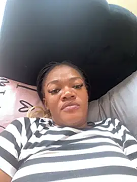 SexyScarlet22 online show from February 21, 10:50 am