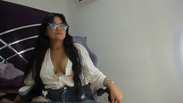 LunaScarleht online show from February 12, 1:22 pm