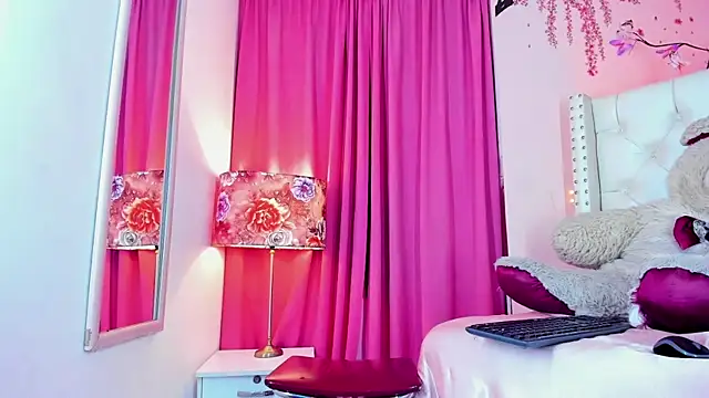 Philippsx online show from April 2, 6:31 am