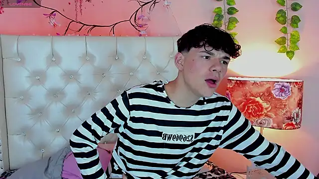 Philippsx online show from March 21, 6:47 am