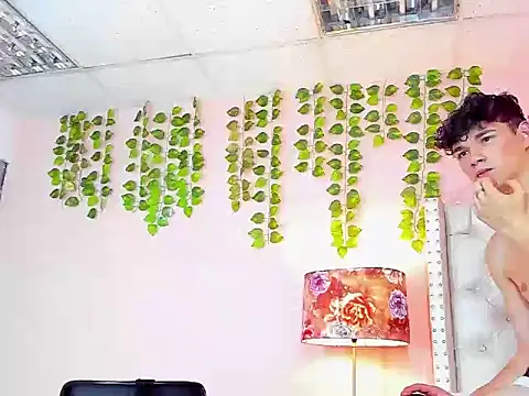 Philippsx online show from February 22, 8:39 am