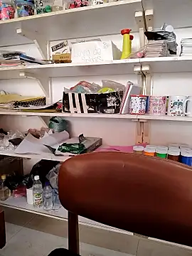 haffsa   online show from April 14, 3:06 pm