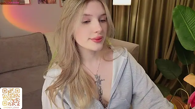 Snapshot of chatting on March 10, 3:16 pm online show from March 10, 3:16 pm