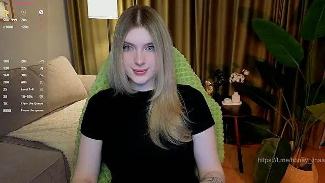 Snapshot of chatting on May 4, 4:43 pm online show from May 4, 4:43 pm