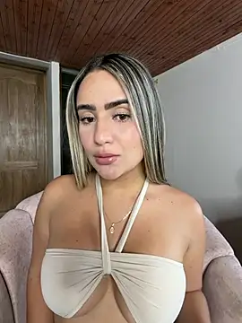 Miilana  online show from July 11, 8:53 pm