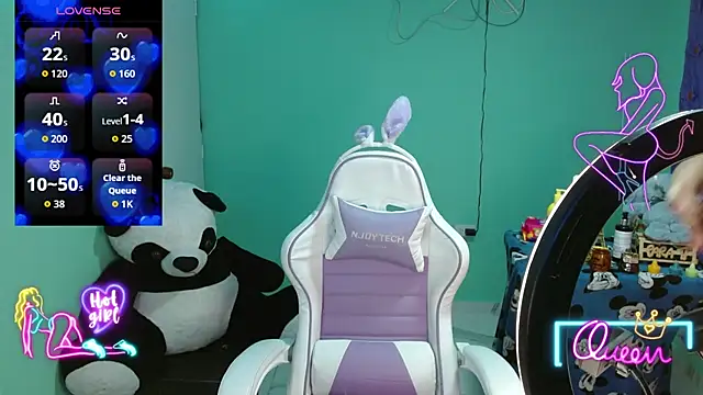 Snapshot of hot_princesstk chatting on February 14, 3:07 am hot princesstk online show from February 14, 3:07 am