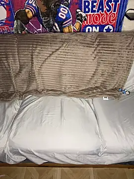 Snapshot of Mandingojay9 chatting on February 21, 4:14 am Mandingojay9 online show from February 21, 4:14 am