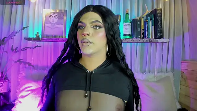 Miss-liaa online show from February 11, 11:15 pm