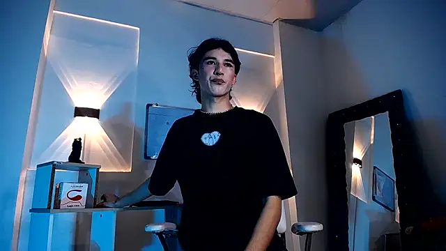 Snapshot of jullian_ricci chatting on July 16, 8:06 pm jullian ricci online show from July 16, 8:06 pm