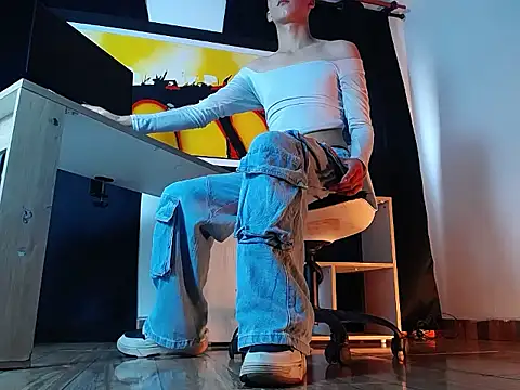 Snapshot of jullian_ricci chatting on February 13, 7:47 pm jullian ricci online show from February 13, 7:47 pm