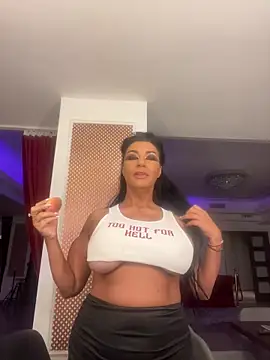 MissyJollie online show from April 15, 7:07 pm