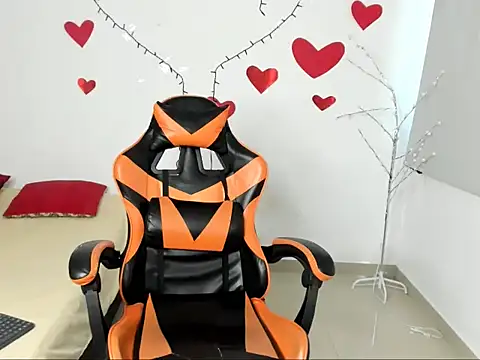 Snapshot of RYAN_MYEARZ__ chatting on February 26, 5:24 pm RYAN MYEARZ online show from February 26, 5:24 pm