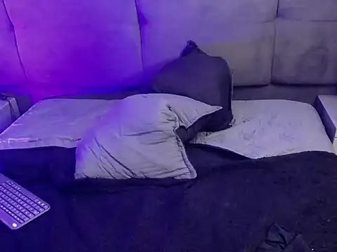 Snapshot of Ashleyy_Morgann chatting on February 14, 5:02 pm Ashleyy Morgann online show from February 14, 5:02 pm