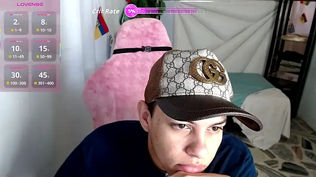 Top and bottom online show from June 15, 9:03 pm