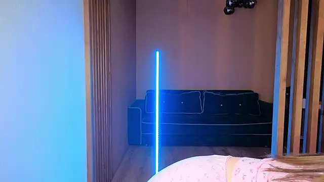 accept cookie online show from April 15, 7:58 pm