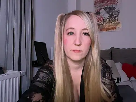 Ninimaus online show from February 13, 9:37 pm