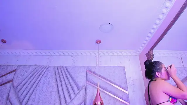 CloheBell online show from March 8, 1:14 pm