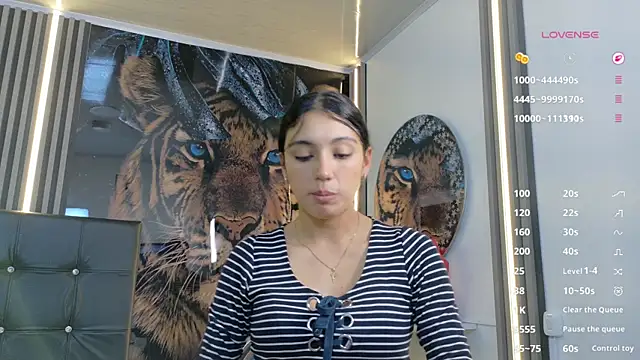  ArianaToroo online show from April 7, 1:24 pm