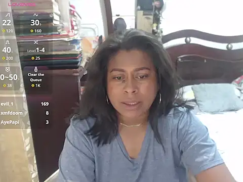 Snapshot of Caprichosa-39 chatting on February 25, 6:13 am Caprichosa-39 online show from February 25, 6:13 am