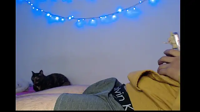 michell bunny1 online show from April 3, 3:13 am