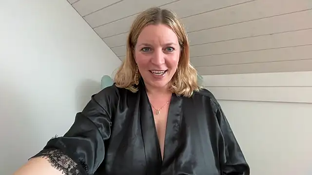 Busenwunder1280 online show from March 20, 12:28 pm