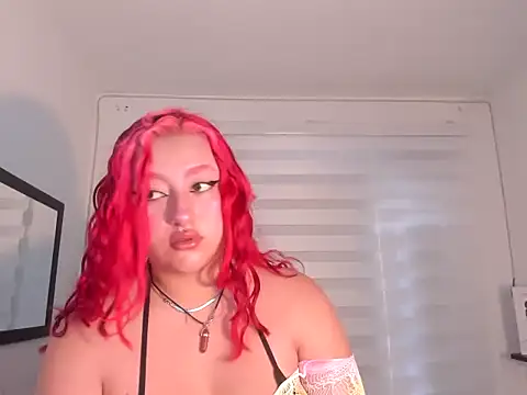 Emily Jonesh online show from April 13, 3:05 pm