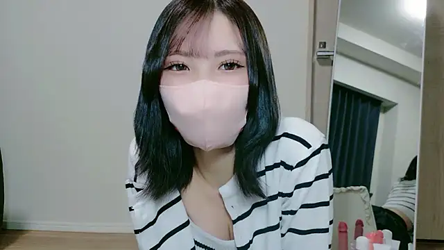 americhan  online show from April 3, 1:06 pm