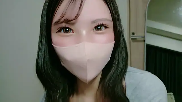 americhan  online show from March 30, 11:22 am