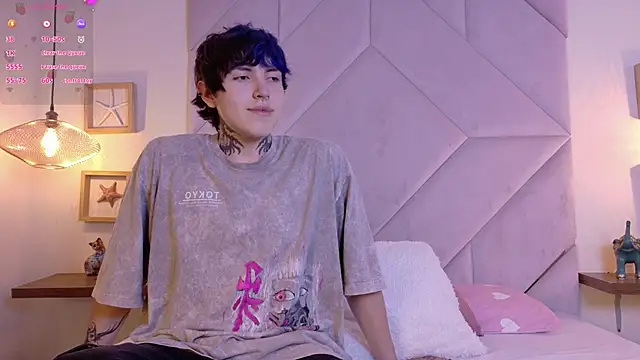 Sateh and Hikary online show from March 15, 8:38 pm